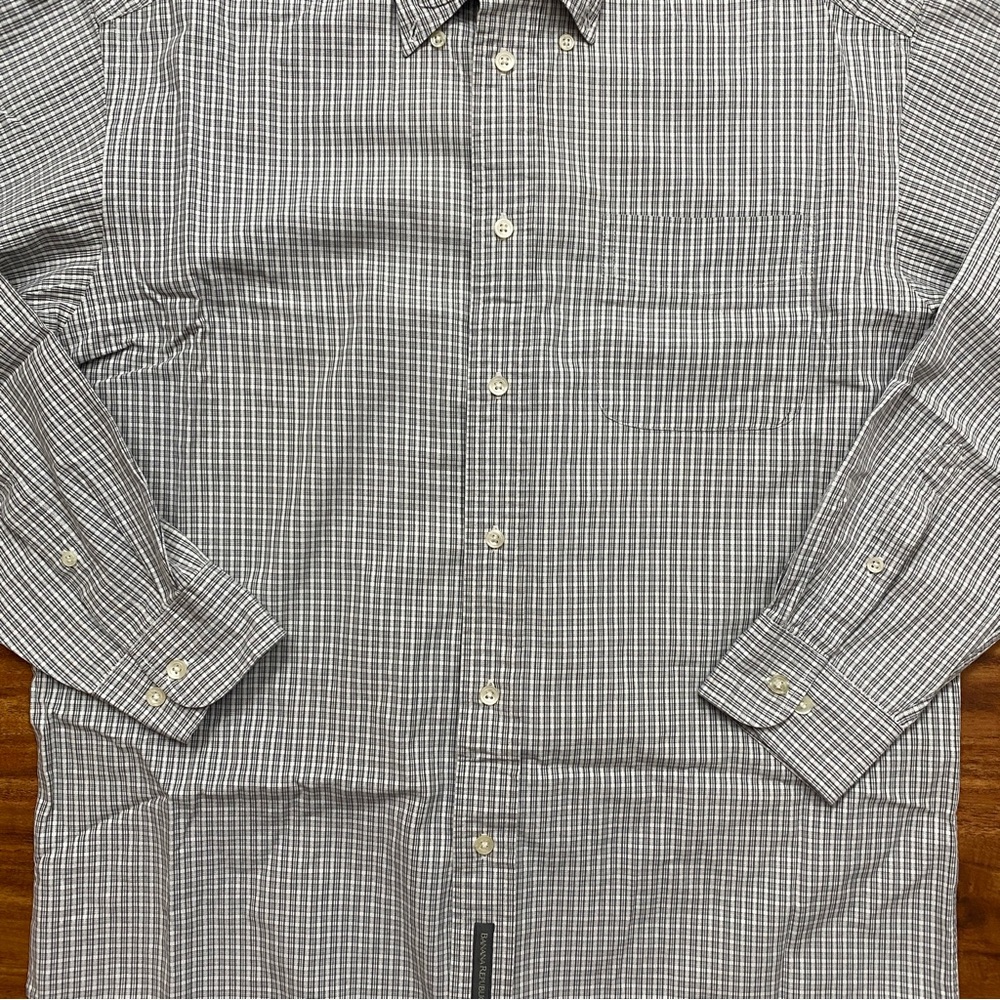 Banana Republic Gray White Windowpane 100% Cotton Button Down Shirt Size Medium - Picture 5 of 13